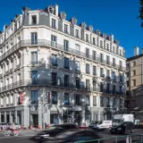 163406647