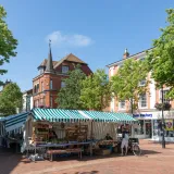 Shutterstock 1435668281