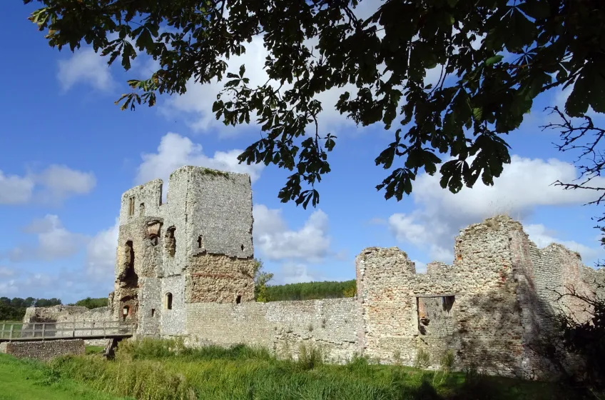Baconsthorpe Castle, Holt