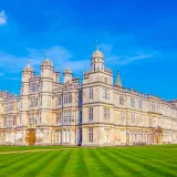 Shutterstock 1077950858