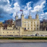 shutterstock 2422088315