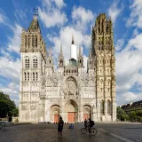 Shutterstock 2502417901