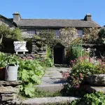 Shutterstock 1705692160