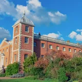 Shutterstock 1558661996