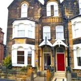 The Waves Guest House Scarborough