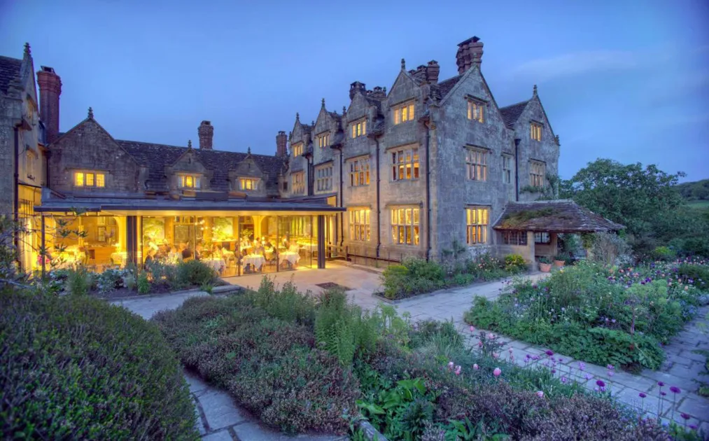 the-best-country-house-hotels-in-south-east-england