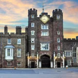 Shutterstock 2480094433