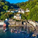 Shutterstock 2442011013