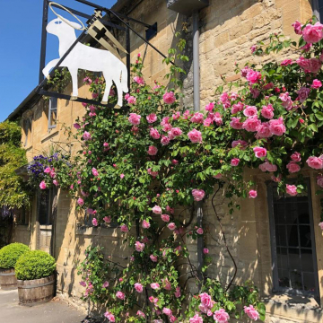 Cotswolds historic inns and pub accommodation
