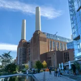 Shutterstock 2075756323