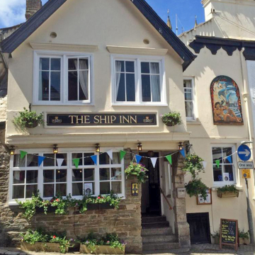 South Cornwall inns and pub accommodation