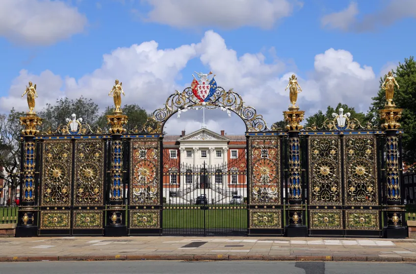 Warrington Town Hall