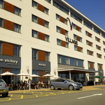 South Wales mid-range hotels