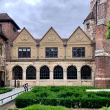 Shutterstock 1997127908