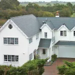 Waratah Lodge