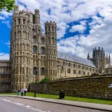 Shutterstock 2171663849