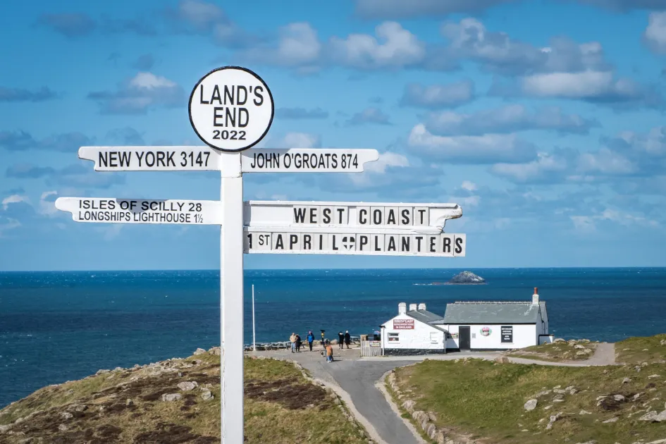 A Visitor's Introduction to Land's End