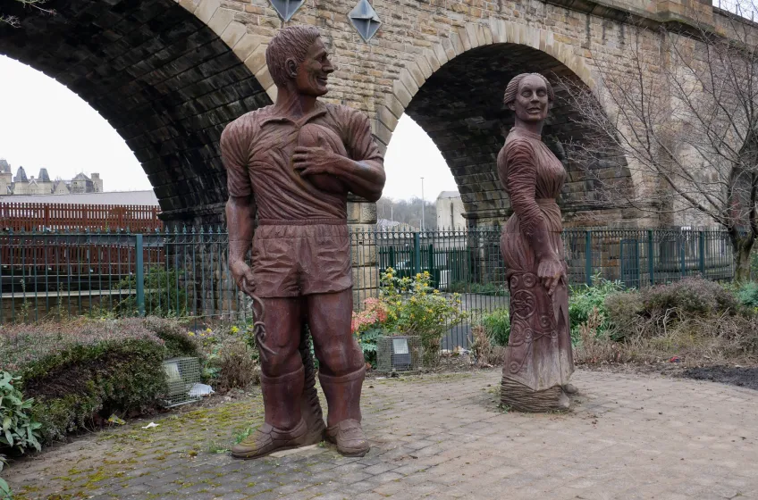 Dewsbury Statues