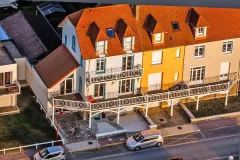 136375631