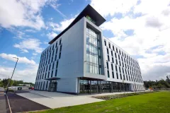 Holiday Inn Express, Trafford City