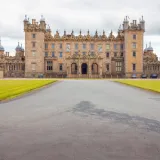 shutterstock 1936290370