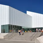 Shutterstock 139510730