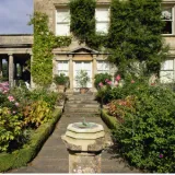 shutterstock 111700646