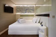 831918447 1