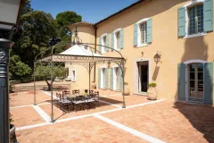 Chateau Les Crostes