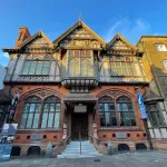 Shutterstock 2504192749